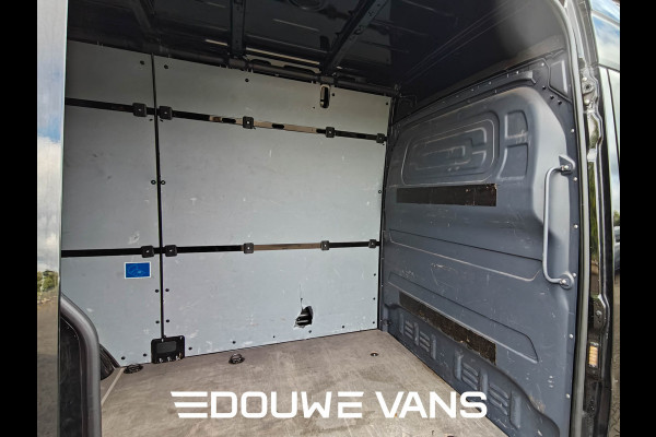 Mercedes-Benz Sprinter 316 L2H2 Zwart MBUX Trekhaak 3500kg 163pk Airco BPM Vrij