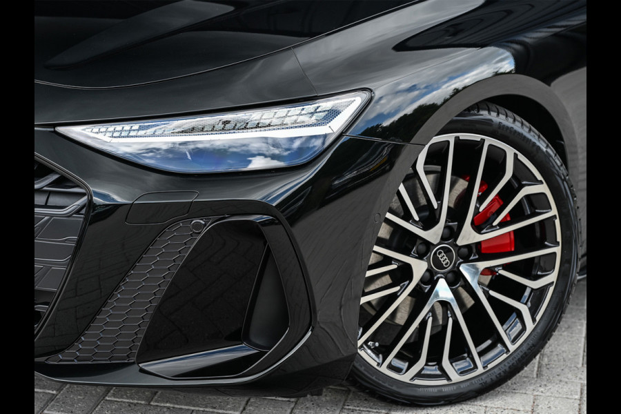 Audi A6 Avant 2.0 E-HYBRID QUATTRO S EDITION COMPETITION 270KW | PERFORMANCE S-SEATS | MIDNIGHT GREEN METALLIC | 3X S-LINE | ALCANTARA |