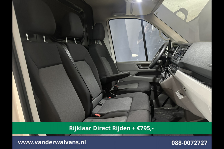 Volkswagen Crafter 2.0 TDI 141pk L3H2 (Oude L2H1) Euro6 *Rijklaar Direct Rijden* Airco | Camera | Apple Carplay | 3000kg Trekhaak | Cruisecontrol Android Auto, Parkeersensoren, Bijrijdersbank Volkswagen Crafter 2.0 TDI 141pk L3H2 (Oude L2H1) Euro6 *Rijklaar Direct Rijden* Airco | Camera | Apple Carplay | 3000kg Trekhaak | Cruisecontrol Android Auto, Parkeersensoren, Bijrijdersbank