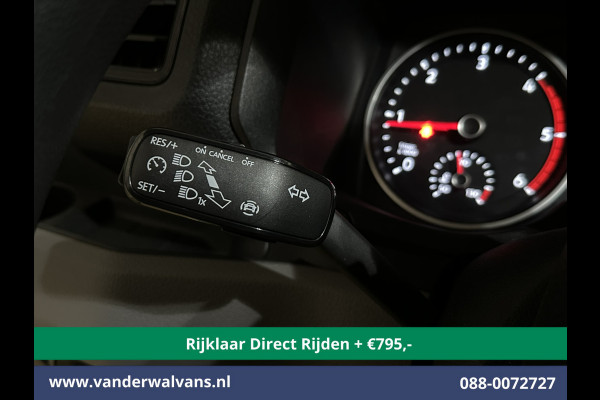 Volkswagen Crafter 2.0 TDI 141pk L3H2 (Oude L2H1) Euro6 *Rijklaar Direct Rijden* Airco | Camera | Apple Carplay | 3000kg Trekhaak | Cruisecontrol Android Auto, Parkeersensoren, Bijrijdersbank Volkswagen Crafter 2.0 TDI 141pk L3H2 (Oude L2H1) Euro6 *Rijklaar Direct Rijden* Airco | Camera | Apple Carplay | 3000kg Trekhaak | Cruisecontrol Android Auto, Parkeersensoren, Bijrijdersbank