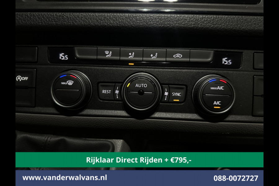 Volkswagen Crafter 2.0 TDI 141pk L3H2 (Oude L2H1) Euro6 *Rijklaar Direct Rijden* Airco | Camera | Apple Carplay | 3000kg Trekhaak | Cruisecontrol Android Auto, Parkeersensoren, Bijrijdersbank Volkswagen Crafter 2.0 TDI 141pk L3H2 (Oude L2H1) Euro6 *Rijklaar Direct Rijden* Airco | Camera | Apple Carplay | 3000kg Trekhaak | Cruisecontrol Android Auto, Parkeersensoren, Bijrijdersbank