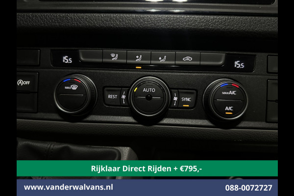 Volkswagen Crafter 2.0 TDI 141pk L3H2 (Oude L2H1) Euro6 *Rijklaar Direct Rijden* Airco | Camera | Apple Carplay | 3000kg Trekhaak | Cruisecontrol Android Auto, Parkeersensoren, Bijrijdersbank Volkswagen Crafter 2.0 TDI 141pk L3H2 (Oude L2H1) Euro6 *Rijklaar Direct Rijden* Airco | Camera | Apple Carplay | 3000kg Trekhaak | Cruisecontrol Android Auto, Parkeersensoren, Bijrijdersbank