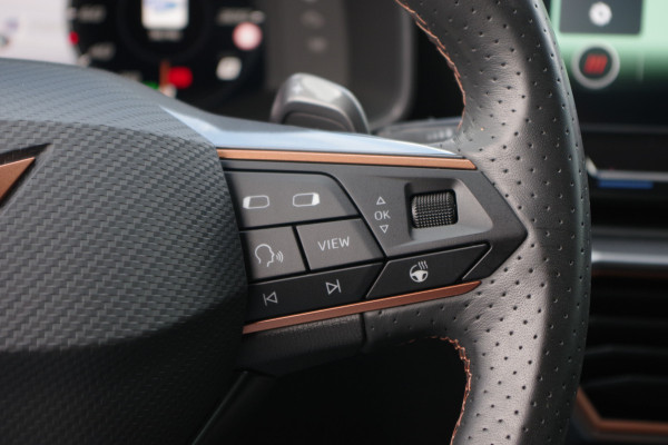 CUPRA Formentor 1.4 e-Hybrid Business 204 PK, Camera, Adap. Cruise Control, Carplay