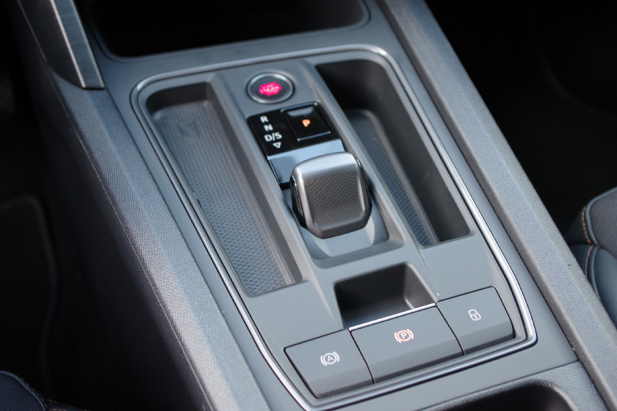 CUPRA Formentor 1.4 e-Hybrid Business 204 PK, Camera, Adap. Cruise Control, Carplay