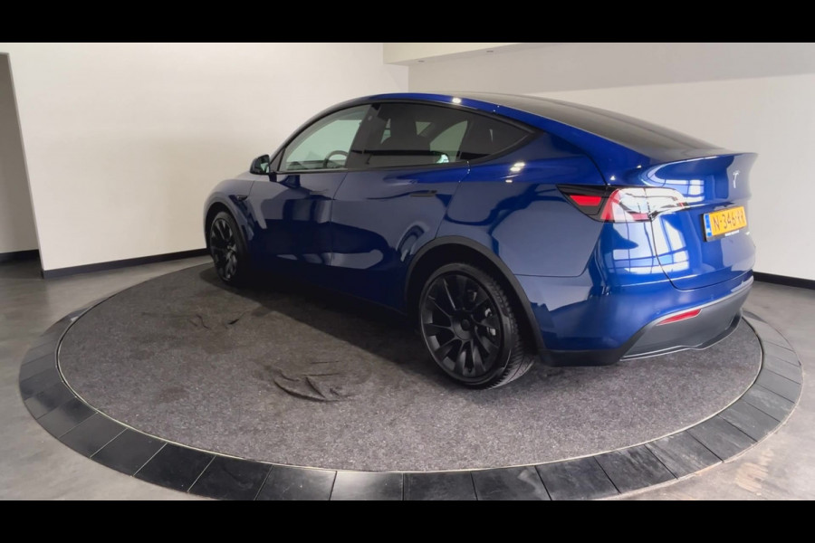 Tesla Model Y Long Range AWD 75 kWh | 20" Zwarte Turbine Velgen | Panoramadak | Incl BTW | Soh (batterijcheck) 90,6 % score!