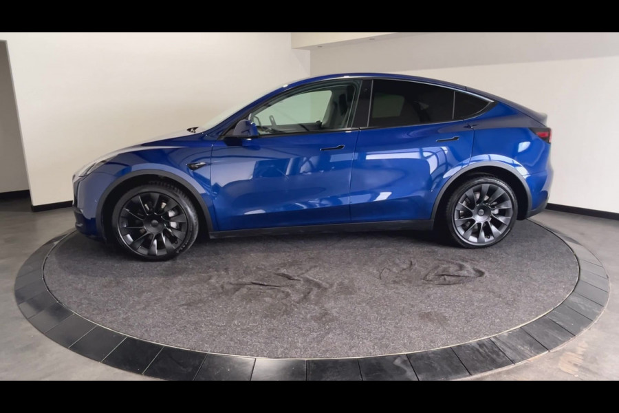 Tesla Model Y Long Range AWD 75 kWh | 20" Zwarte Turbine Velgen | Panoramadak | Incl BTW | Soh (batterijcheck) 90,6 % score!