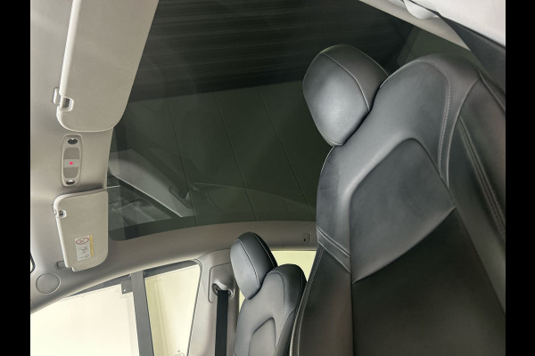 Tesla Model Y Long Range AWD 75 kWh | 20" Zwarte Turbine Velgen | Panoramadak | Incl BTW | Soh (batterijcheck) 90,6 % score!