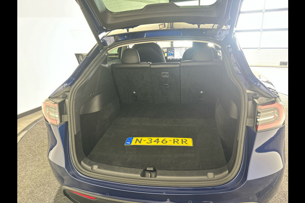 Tesla Model Y Long Range AWD 75 kWh | 20" Zwarte Turbine Velgen | Panoramadak | Incl BTW | Soh (batterijcheck) 90,6 % score!