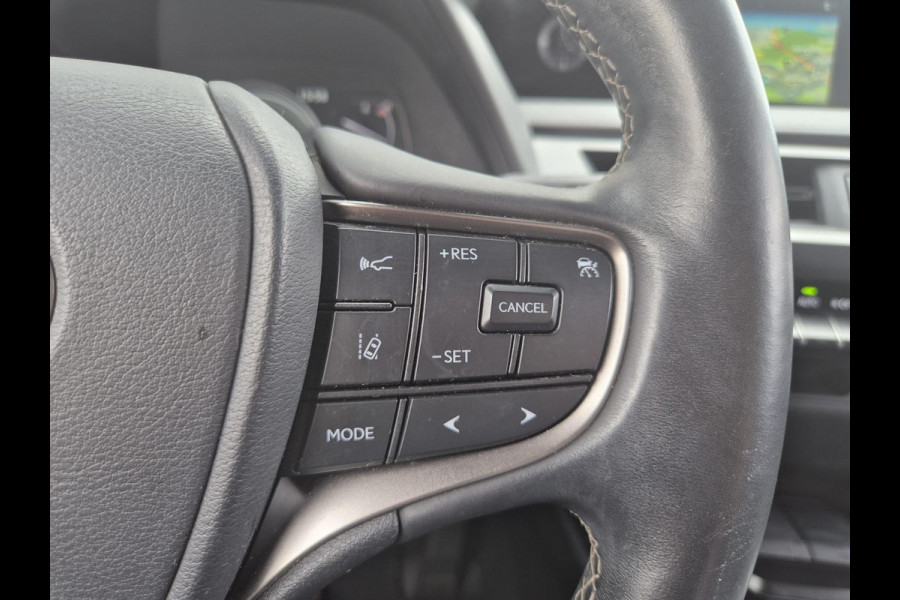 Lexus UX 250h Business Line | dealer onderhouden | NL auto