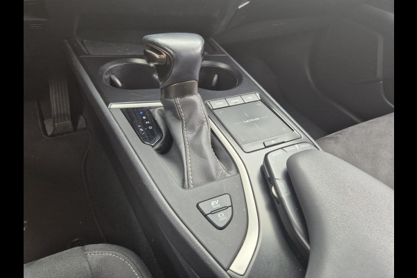 Lexus UX 250h Business Line | dealer onderhouden | NL auto