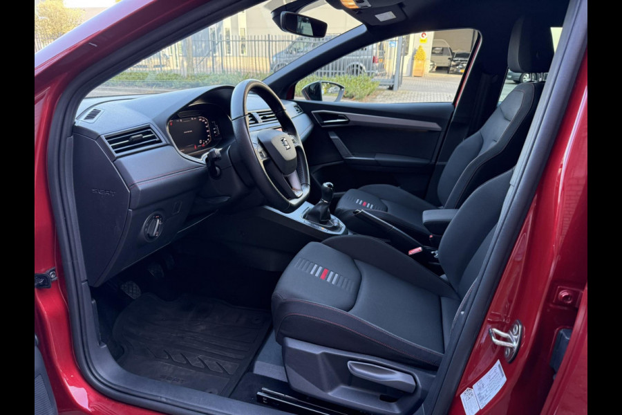 Seat Ibiza 1.0 TSI FR Business Intense / NAVI + Camera / 95 PK / Virtual cockpit / Premium Audio - Digitaal instrumentenpaneel Seat Ibiza 1.0 TSI FR Business Intense / NAVI + Camera / 95 PK / Virtual cockpit / Premium Audio - Digitaal instrumentenpaneel