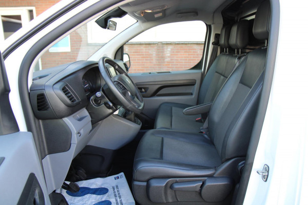 Peugeot Expert 1.5 BlueHDI 102PK L3H1 Premium / Camera / Trekhaak / App connect Peugeot Expert 1.5 BlueHDI 102PK L3H1 Premium / Camera / Trekhaak / App connect