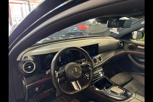 Mercedes-Benz E-Klasse Estate 300 e AMG Line/pano/wide screen/face lift/trekhaak/navi/camera Mercedes-Benz E-Klasse Estate 300 e AMG Line/pano/wide screen/face lift/trekhaak/navi/camera