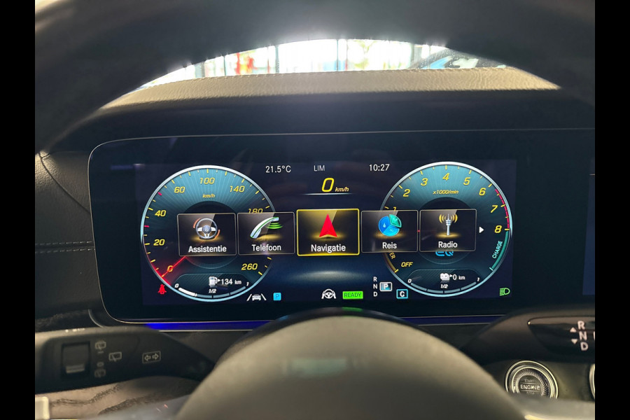 Mercedes-Benz E-Klasse Estate 300 e AMG Line/pano/wide screen/face lift/trekhaak/navi/camera Mercedes-Benz E-Klasse Estate 300 e AMG Line/pano/wide screen/face lift/trekhaak/navi/camera