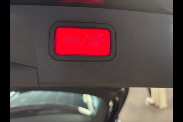 Mercedes-Benz E-Klasse Estate 300 e AMG Line/pano/wide screen/face lift/trekhaak/navi/camera Mercedes-Benz E-Klasse Estate 300 e AMG Line/pano/wide screen/face lift/trekhaak/navi/camera