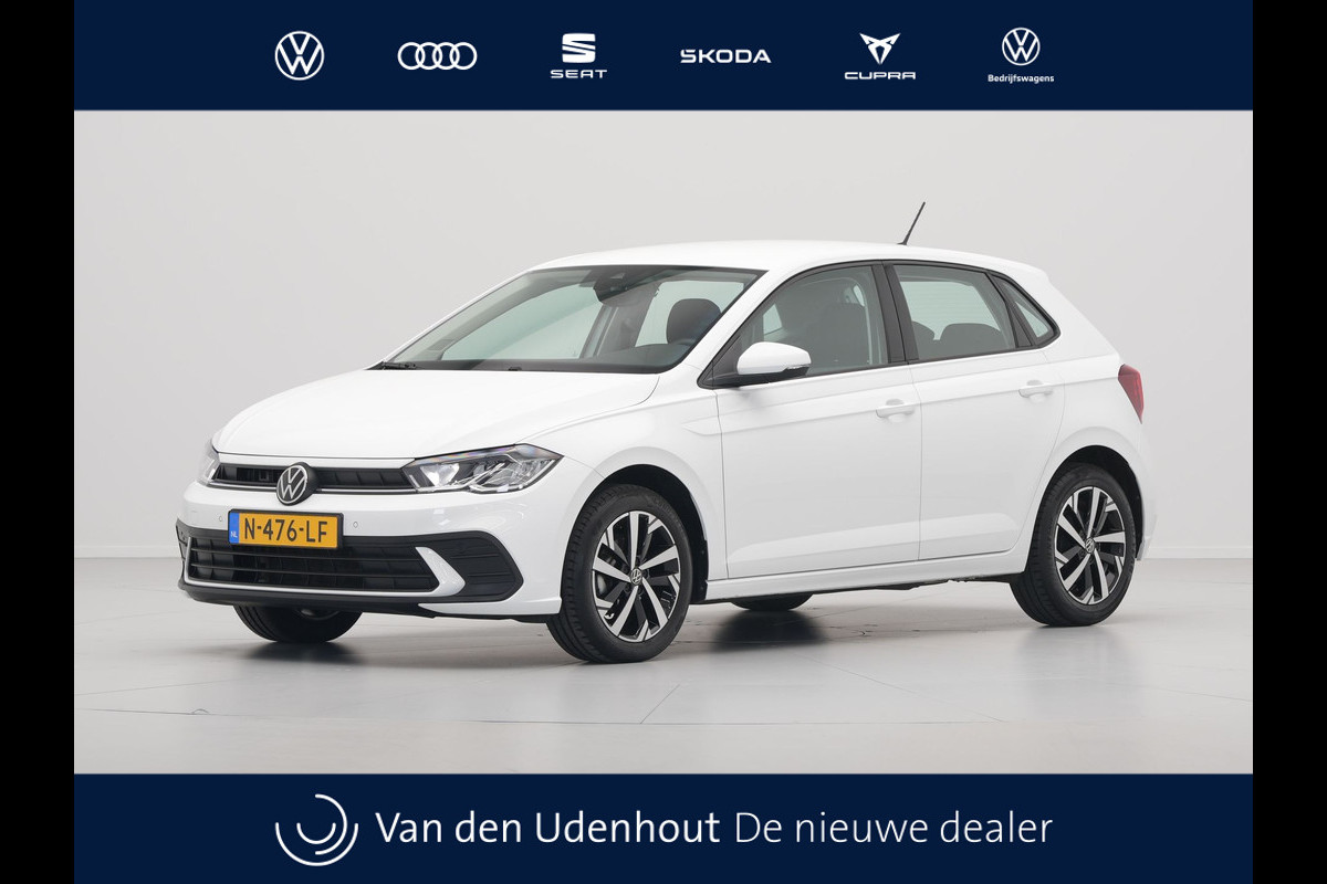 Volkswagen Polo 1.0 TSI 95pk DSG Life Face lift Navi via App Trekhaak Pdc Acc 77 Volkswagen Polo 1.0 TSI 95pk DSG Life Face lift Navi via App Trekhaak Pdc Acc 77
