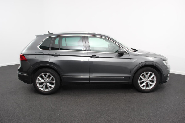 Volkswagen Tiguan 1.5 TSI DSG ACT Highline Team Volkswagen Tiguan 1.5 TSI ACT Highline | Navigatie | Adaptive Cruise Control | Stoel/Stuurverwarming | Elektrische Trekhaak | Virtual Cockpit |