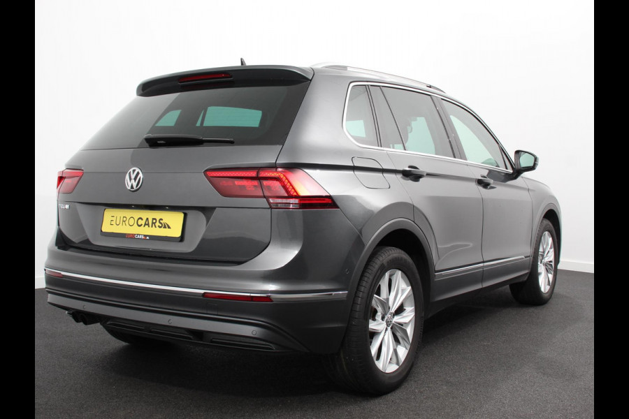Volkswagen Tiguan 1.5 TSI DSG ACT Highline Team Volkswagen Tiguan 1.5 TSI ACT Highline | Navigatie | Adaptive Cruise Control | Stoel/Stuurverwarming | Elektrische Trekhaak | Virtual Cockpit |