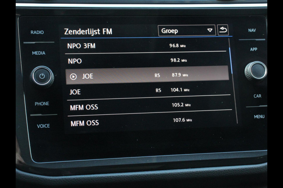 Volkswagen Tiguan 1.5 TSI DSG ACT Highline Team Volkswagen Tiguan 1.5 TSI ACT Highline | Navigatie | Adaptive Cruise Control | Stoel/Stuurverwarming | Elektrische Trekhaak | Virtual Cockpit |