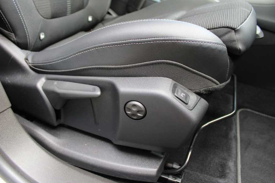 Opel Grandland 1.2 Turbo Level 3 | Trekhaak | NL Auto | Camera | Navigatie | Cruise Control | BLIS