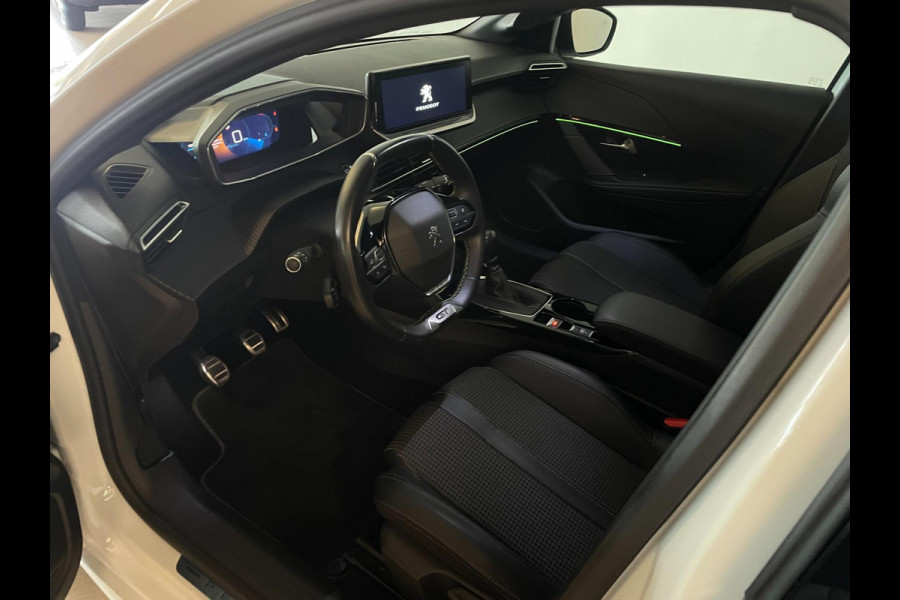 Peugeot 208 1.2 PureTech GT Pack AIRCO NAVI CRUISE BLUETOOTH LED PARELMOER PRIVACYGLAS ZEER NETTE AUTO