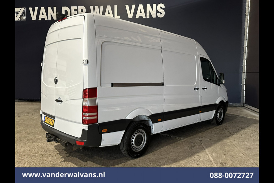 Mercedes-Benz Sprinter 316 CDI 163 pk L2H2 Euro6 Airco | Omvormer | Camera | 2800kg Trekhaak Cruisecontrol, Chauffeursstoel Mercedes-Benz Sprinter 316 CDI 163 pk L2H2 Euro6 Airco | Omvormer | Camera | 2800kg Trekhaak Cruisecontrol, Chauffeursstoel
