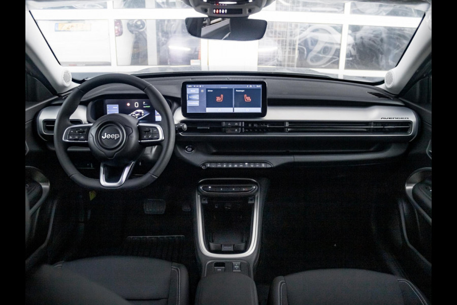 Jeep Avenger Summit 54 kWh | Uit voorraad leverbaar | Winter Pack | Infotainment & Convenience Pack | Warmtepomp