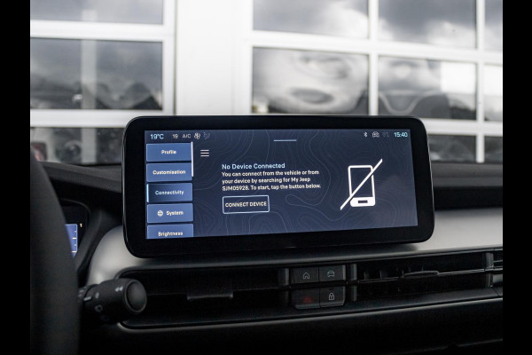 Jeep Avenger Summit 54 kWh | Uit voorraad leverbaar | Winter Pack | Infotainment & Convenience Pack | Warmtepomp