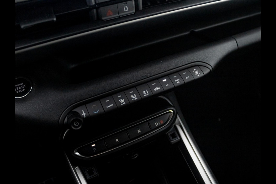 Jeep Avenger Summit 54 kWh | Uit voorraad leverbaar | Winter Pack | Infotainment & Convenience Pack | Warmtepomp