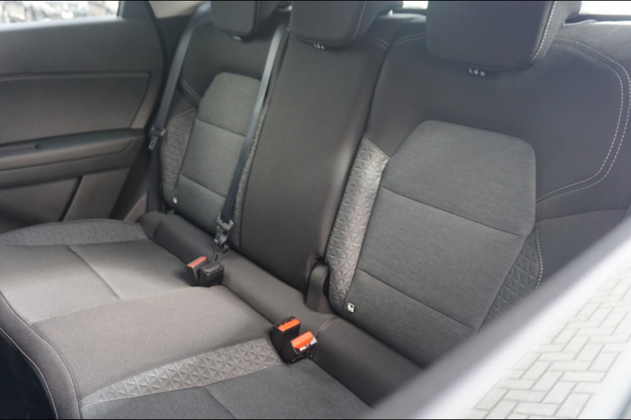 Renault Captur PHEV 160PK AUTOMAAT CARPLAY | NAVI | STOELVERW. | CRUISE!