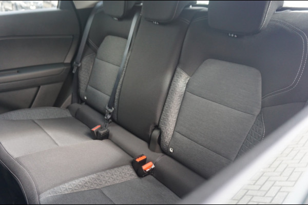 Renault Captur PHEV 160PK AUTOMAAT CARPLAY | NAVI | STOELVERW. | CRUISE!