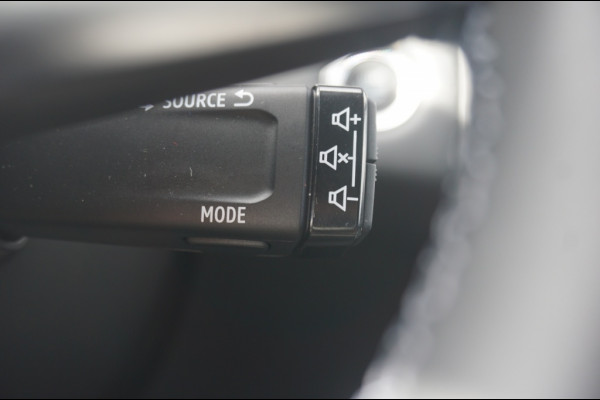 Renault Captur PHEV 160PK AUTOMAAT CARPLAY | NAVI | STOELVERW. | CRUISE!