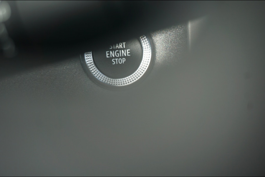 Renault Captur PHEV 160PK AUTOMAAT CARPLAY | NAVI | STOELVERW. | CRUISE!