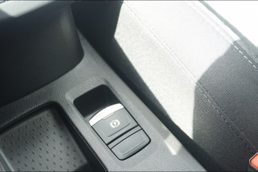 Renault Captur PHEV 160PK AUTOMAAT CARPLAY | NAVI | STOELVERW. | CRUISE!