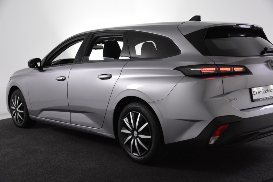 Peugeot 308 SW Active Pack *1ste Eigenaar*Navigatie*Park assist*DAB* Peugeot 308 SW Active Pack *1ste Eigenaar*Navigatie*Park assist*DAB*