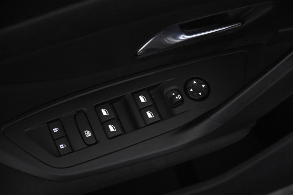 Peugeot 308 SW Active Pack *1ste Eigenaar*Navigatie*Park assist*DAB* Peugeot 308 SW Active Pack *1ste Eigenaar*Navigatie*Park assist*DAB*