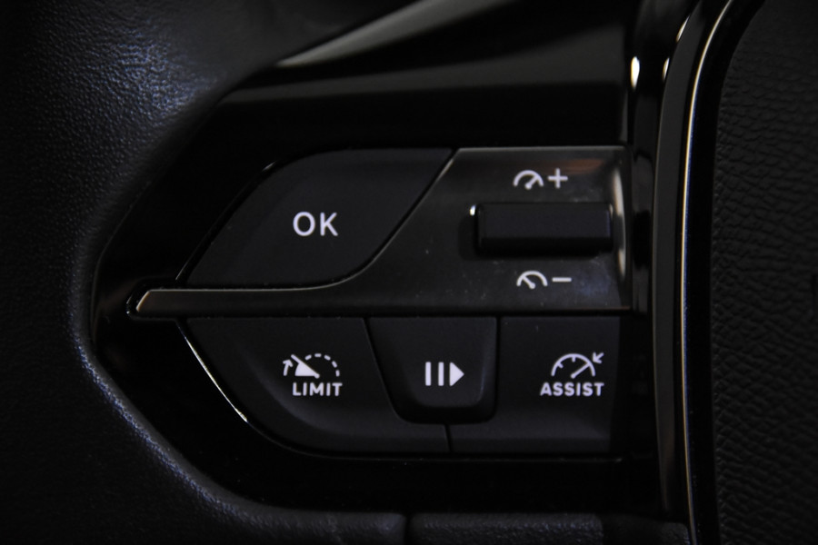 Peugeot 308 SW Active Pack *1ste Eigenaar*Navigatie*Park assist*DAB* Peugeot 308 SW Active Pack *1ste Eigenaar*Navigatie*Park assist*DAB*