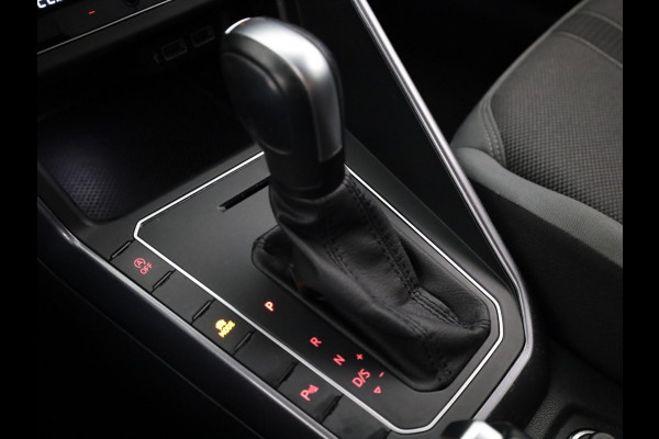 Volkswagen Polo 1.0 TSI Highline 95 pk | Navigatie via App | Autom. airco | Parkeersensoren | Adaptieve cruise control | App connect |