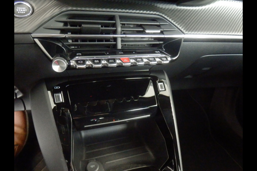 Peugeot 2008 1.2 130PK Automaat | Navigatie | Apple Carpl. Andr. Auto