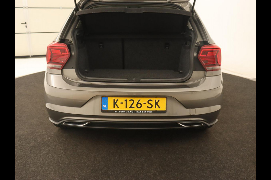 Volkswagen Polo 1.0 TSI Highline | R Line | Panoramadak | Adaptive cruise | Carplay | Virtual Cockpit | Full LED | Climate control | Bluetooth