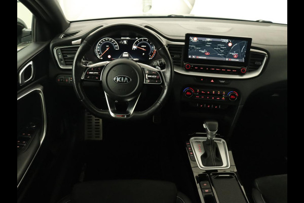 Kia ProCeed 1.5 T-GDI GT-Line | Panoramadak | Trekhaak | Stoel & stuurverwarming | Leder/Alcantara | Adaptive cruise | Carplay | Navigatie | Camera | Keyless | Digital Cockpit