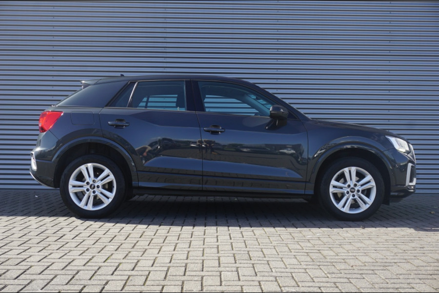 Audi Q2 35TFSI 150PK Advanced Prestige ADAPTIVE | CAMERA | LUXE! Audi Q2 35TFSI 150PK Advanced Prestige ADAPTIVE | CAMERA | LUXE!