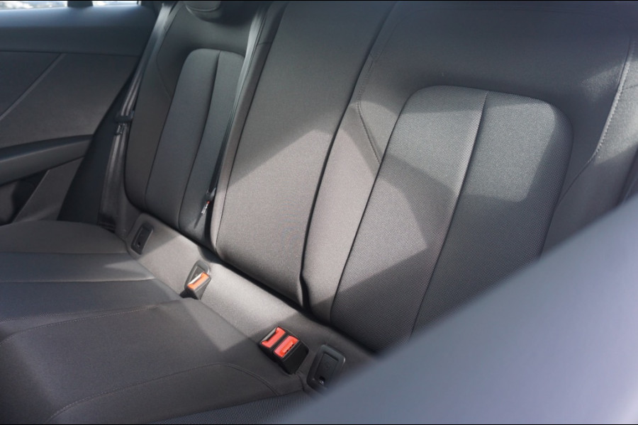 Audi Q2 35TFSI 150PK Advanced Prestige ADAPTIVE | CAMERA | LUXE! Audi Q2 35TFSI 150PK Advanced Prestige ADAPTIVE | CAMERA | LUXE!