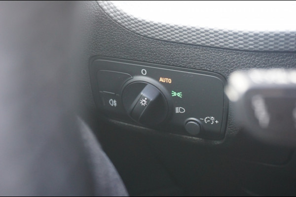 Audi Q2 35TFSI 150PK Advanced Prestige ADAPTIVE | CAMERA | LUXE! Audi Q2 35TFSI 150PK Advanced Prestige ADAPTIVE | CAMERA | LUXE!