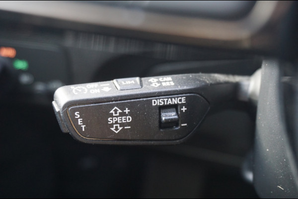 Audi Q2 35TFSI 150PK Advanced Prestige ADAPTIVE | CAMERA | LUXE! Audi Q2 35TFSI 150PK Advanced Prestige ADAPTIVE | CAMERA | LUXE!