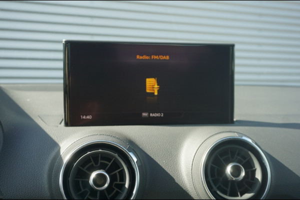 Audi Q2 35TFSI 150PK Advanced Prestige ADAPTIVE | CAMERA | LUXE! Audi Q2 35TFSI 150PK Advanced Prestige ADAPTIVE | CAMERA | LUXE!