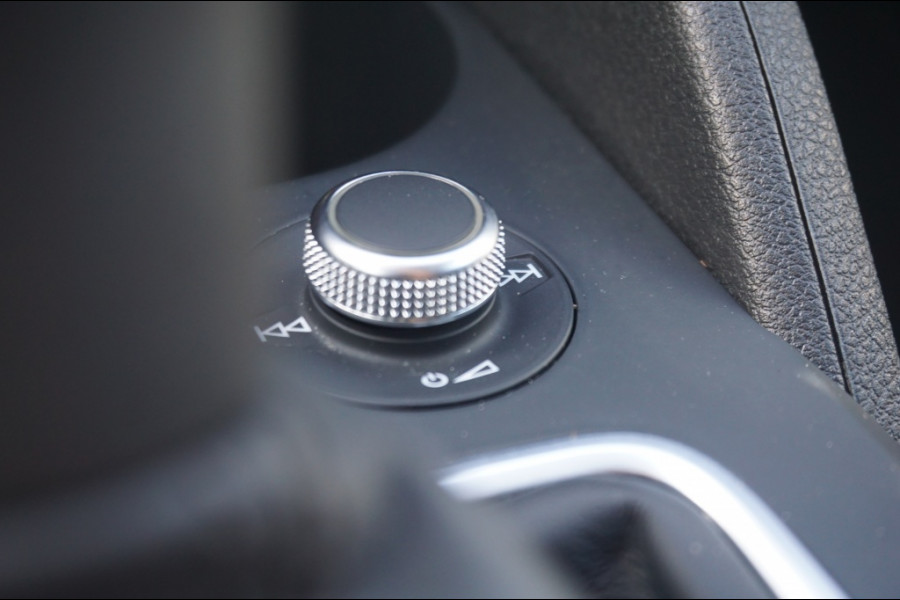 Audi Q2 35TFSI 150PK Advanced Prestige ADAPTIVE | CAMERA | LUXE! Audi Q2 35TFSI 150PK Advanced Prestige ADAPTIVE | CAMERA | LUXE!