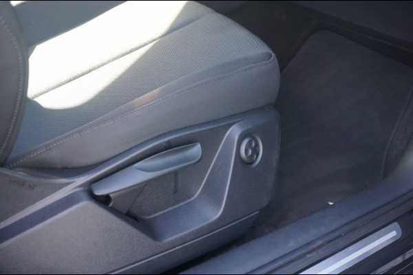 Audi Q2 35TFSI 150PK Advanced Prestige ADAPTIVE | CAMERA | LUXE! Audi Q2 35TFSI 150PK Advanced Prestige ADAPTIVE | CAMERA | LUXE!