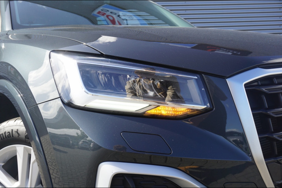 Audi Q2 35TFSI 150PK Advanced Prestige ADAPTIVE | CAMERA | LUXE! Audi Q2 35TFSI 150PK Advanced Prestige ADAPTIVE | CAMERA | LUXE!