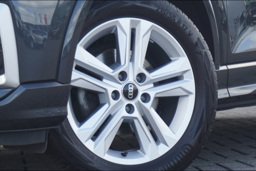 Audi Q2 35TFSI 150PK Advanced Prestige ADAPTIVE | CAMERA | LUXE! Audi Q2 35TFSI 150PK Advanced Prestige ADAPTIVE | CAMERA | LUXE!